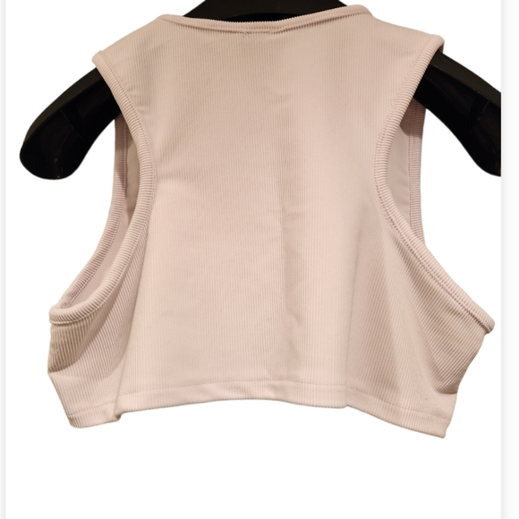 White crop ribbed costom made CROP Top.Size small. - Picture 4 of 6